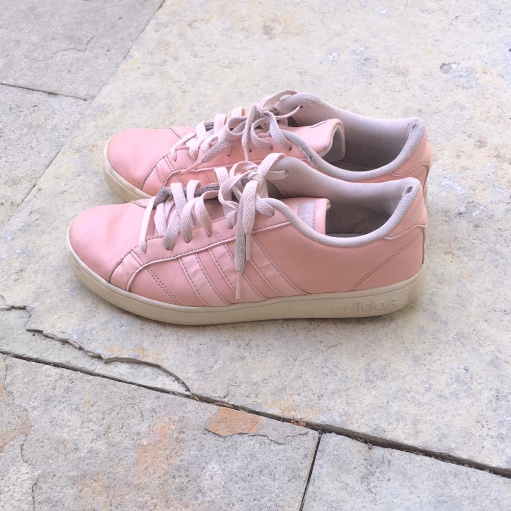 Rose pink size 8.5 sneakers